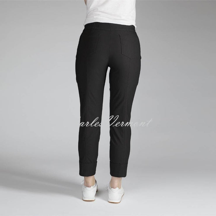 Robell Bella 09 – 7/8 Cropped Trouser 51568-54025-90 – Ultra Thin Fleece Lined (Black)