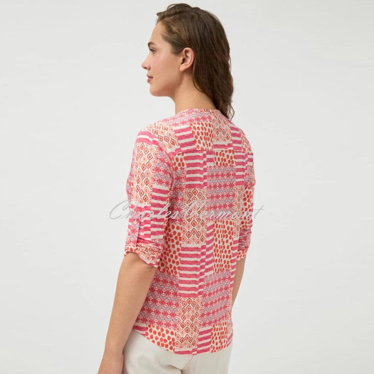 Tinta 'Liz' Abstract Print Blouse - Style 3790610