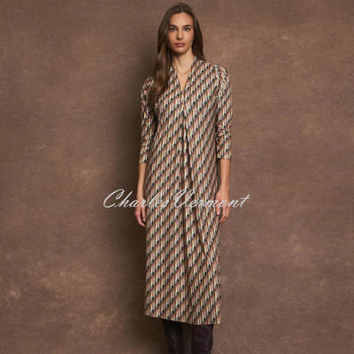 Tinta 'Manantial' V-Neck Dress - Style 3885805