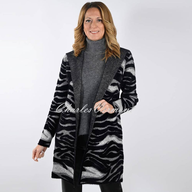 Frank Lyman Cardigan - Style 233841U