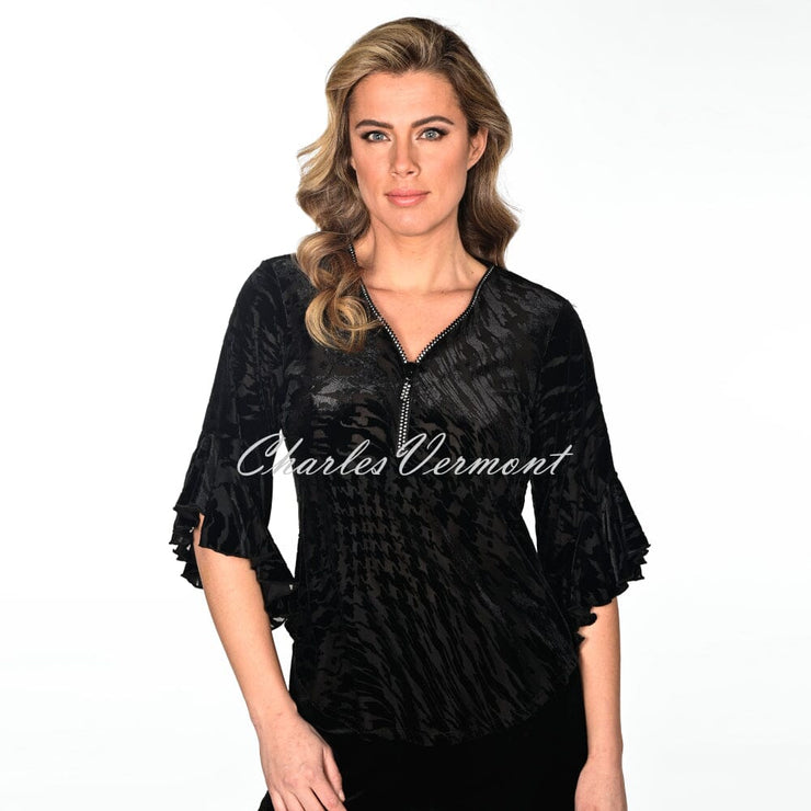 Frank Lyman Top With Diamante Neckline - Style 234289
