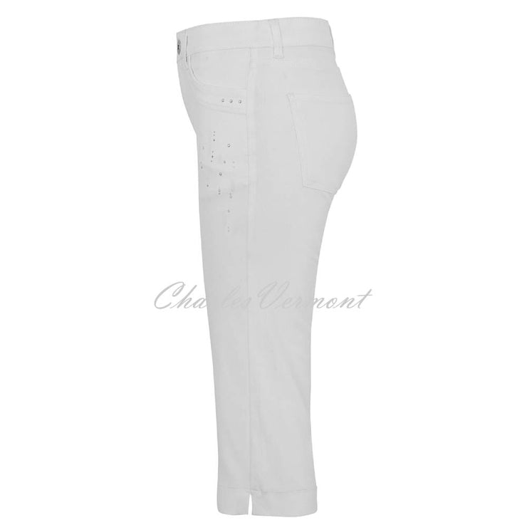 Dolcezza 'White is White' Cropped Straight Leg Jean with Stud Detail - Style 25193