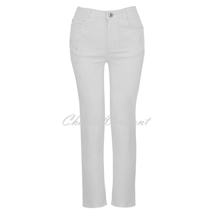 Dolcezza 'White is White' Ankle Grazer Slim Leg Jean with Stud Detail - Style 25194