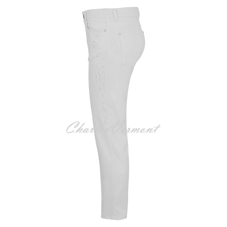 Dolcezza 'White is White' Ankle Grazer Slim Leg Jean with Stud Detail - Style 25194