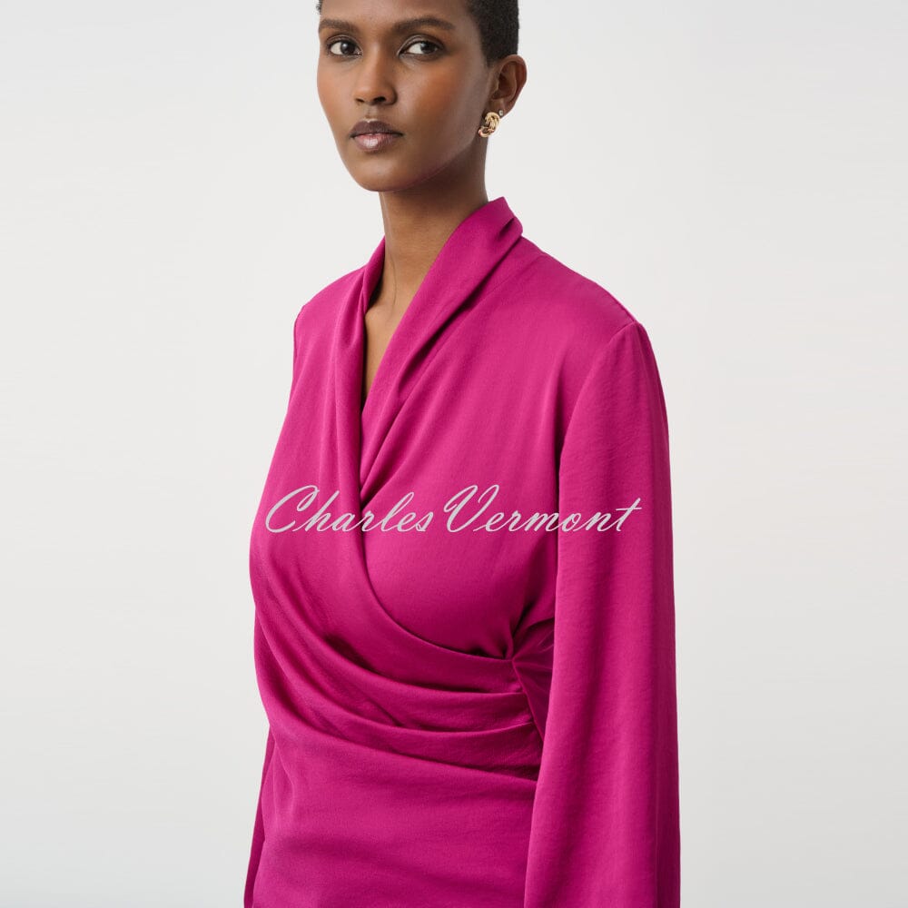 【新品】Eaphi MULTI SHOULDER PARTS RIB TOPS Joseph Ribkoff Satin Top With V-Neckline - Style 264026 | Charles
