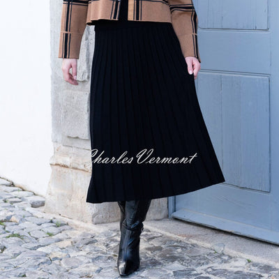 Marble Pleated Knit Skirt - Style 7123-101 (Black)