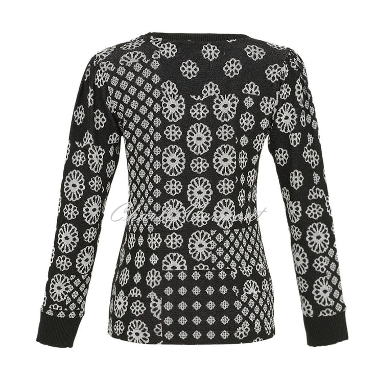 Dolcezza 'Forever Black & White' Knit Top - Style 74130