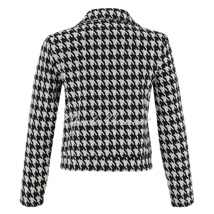 Dolcezza 'Out On The Town' Houndstooth Button Jacket - Style 75102