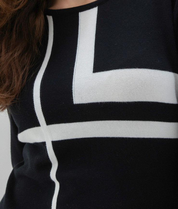 Marble Striped Sweater - Style 7552-101 (Black / Ivory)