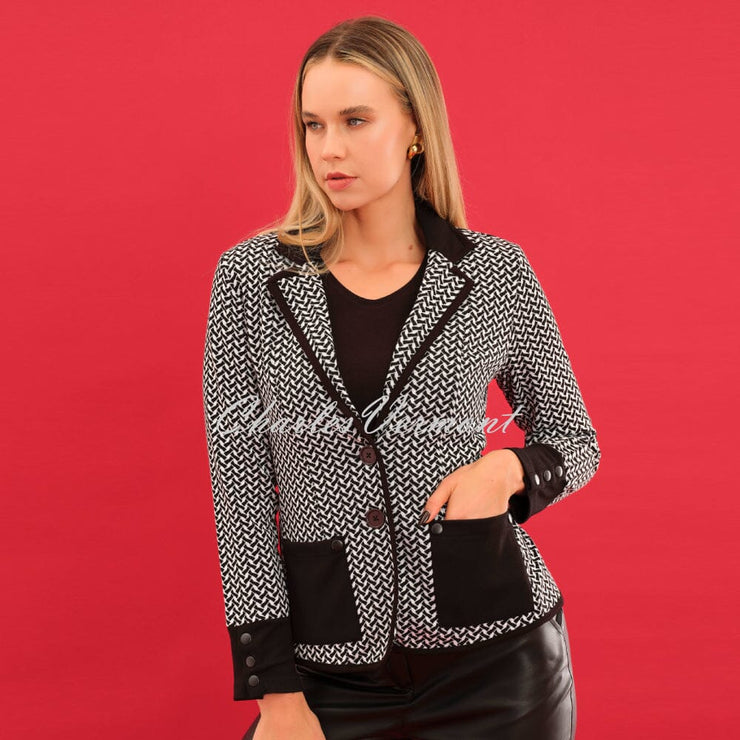 Dolcezza 'Bold & Black' Blazer Jacket - Style 75113