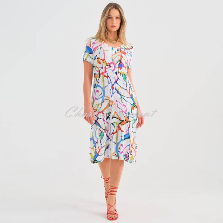 Dolcezza 'Fighting The Wind' Seersucker V-Neck Dress - Style 25647