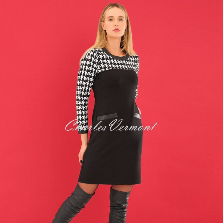 
Dolcezza 'Out On The Town' Houndstooth Dress - Style 75105
