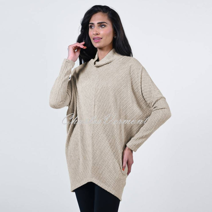 Frank Lyman Sweater - Style 223524 (Beige)