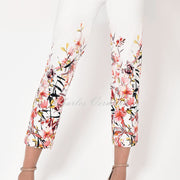 Robell Bella 09 - 7/8 Cropped Trouser - Style 51560-54870-10 (Off-White / Multi Floral)