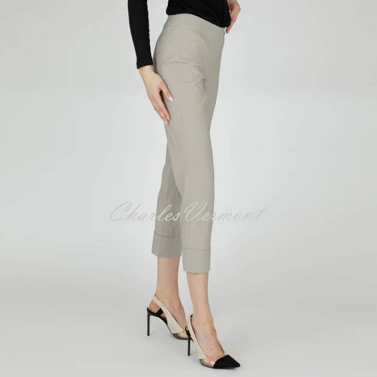 Robell Bella 09 - 7/8 Cropped Trouser 51568-5499-13 (Light Taupe)