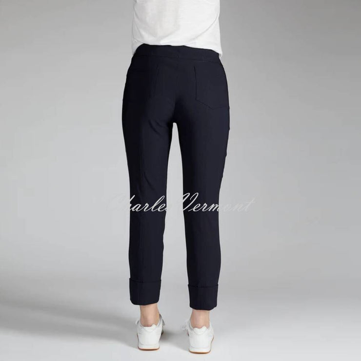 Robell Bella 09 - 7/8 Cropped Trouser 51568-5499-69 (Navy)