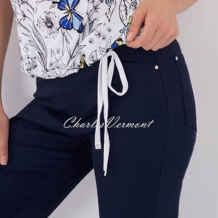 Dolcezza Cropped Trouser – Style 22203 (Navy)
