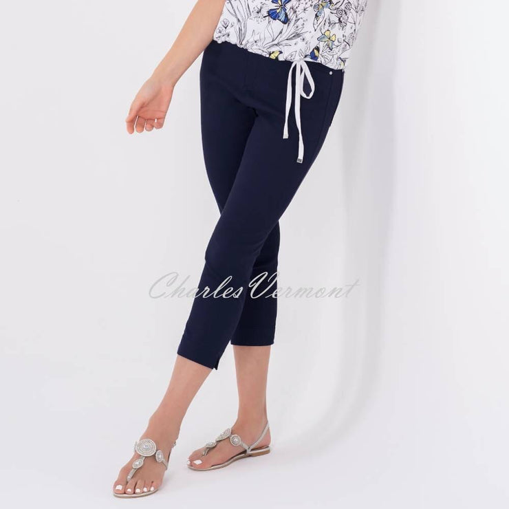 Dolcezza Cropped Trouser – Style 22203 (Navy)