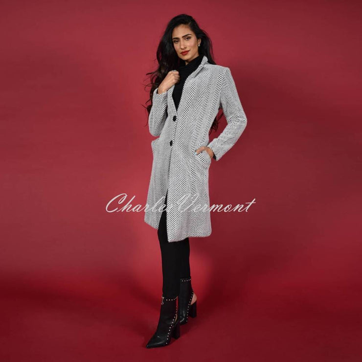 Frank Lyman Coat - Style 214252