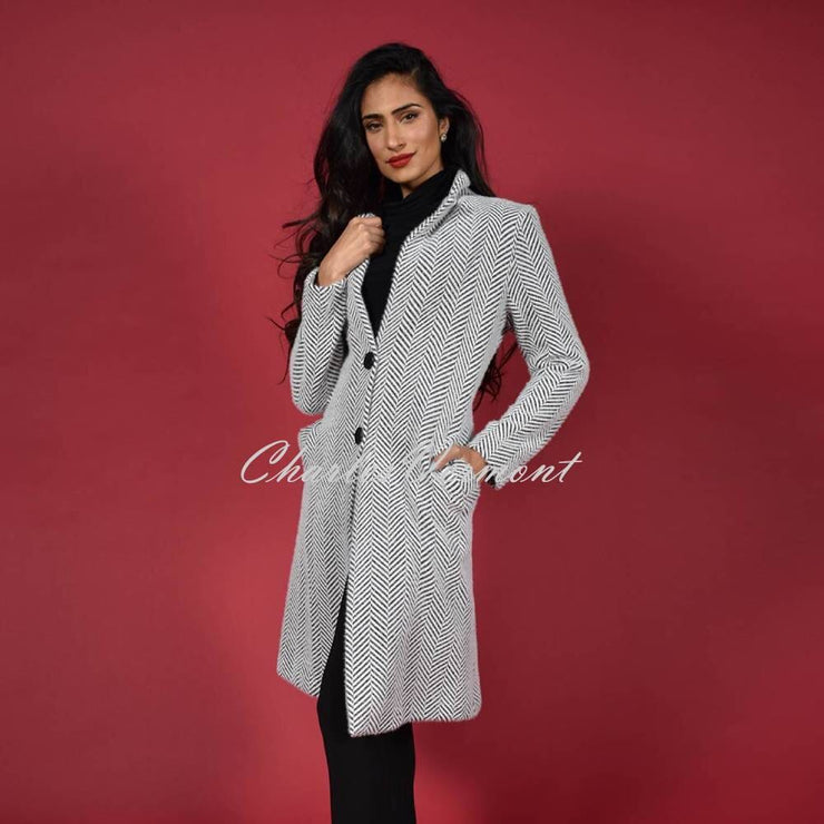 Frank Lyman Coat - Style 214252