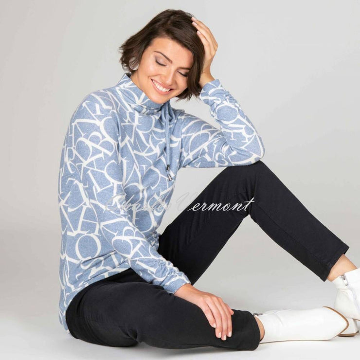 Dolcezza Soft Knit Sweater – Style 71180 (Indigo)