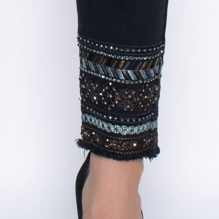 Frank Lyman Black Jean – Style 203132U