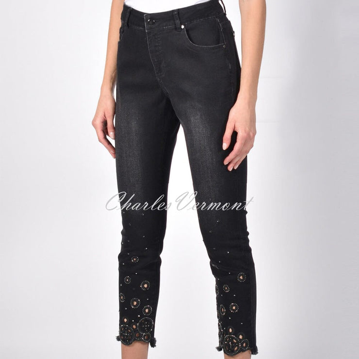 Frank Lyman Black Denim Jean – Style 211099U