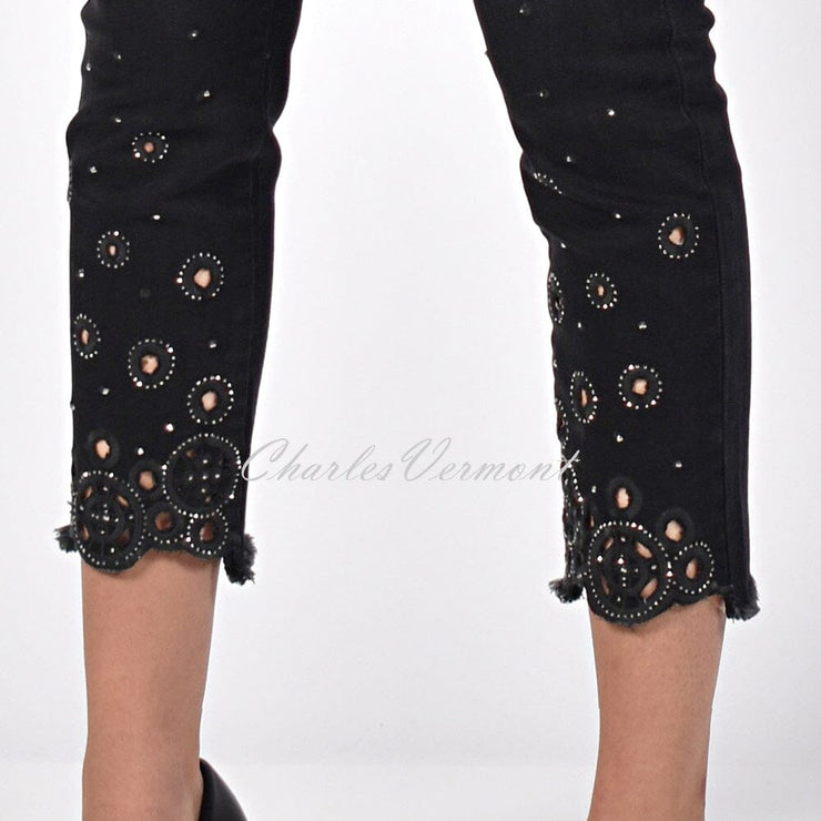 Frank Lyman Black Denim Jean – Style 211099U