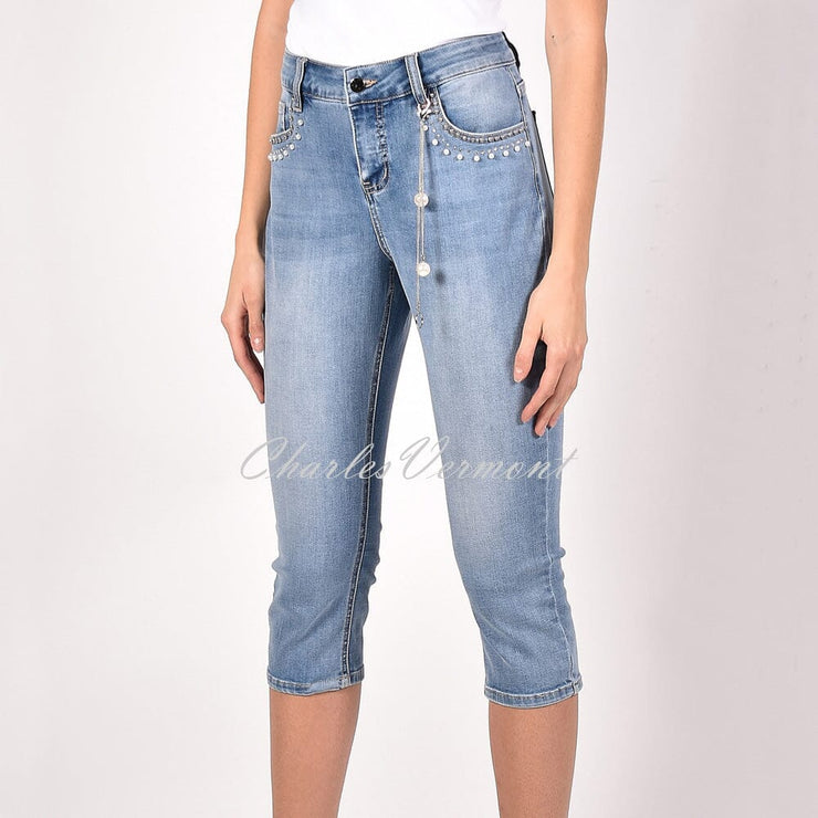 Frank Lyman Capri Jean – Style 211133U