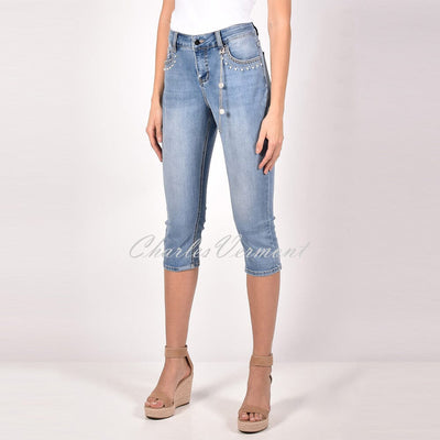 Frank Lyman Capri Jean – Style 211133U