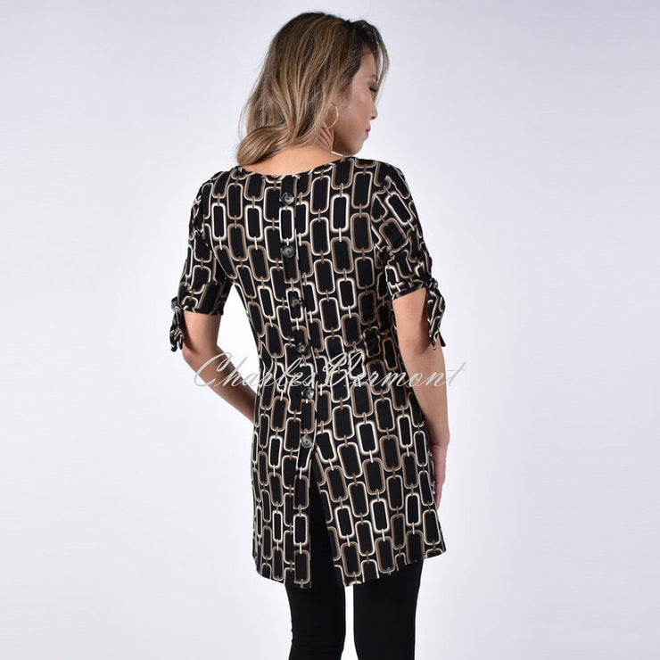 Frank Lyman Top – Style 213651