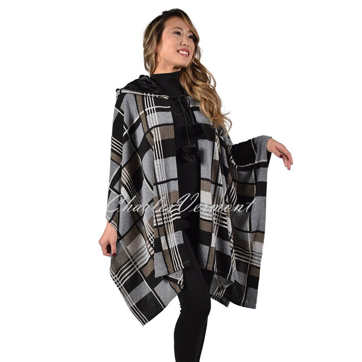 Frank Lyman Hooded Poncho – Style 213701