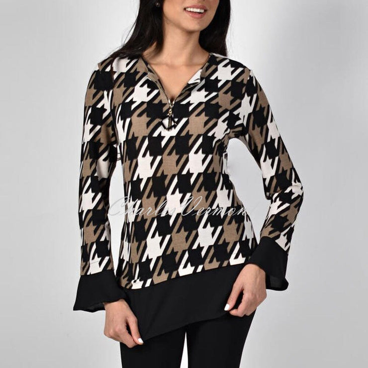 Frank Lyman Houndstooth Top – Style 214565
