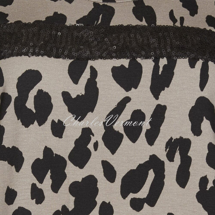 I’cona Animal Print Sequin Detail Top– Style 64069-60095-16