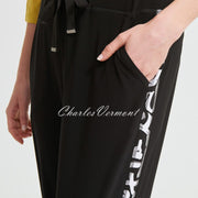 Joseph Ribkoff ‘Graffiti Stripe’ Trouser – Style 213627