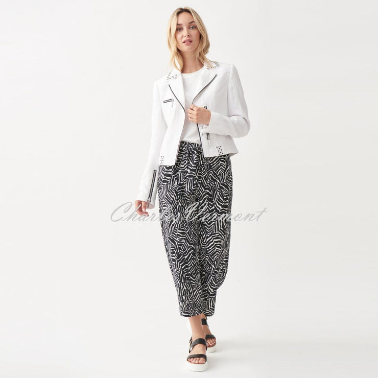 Joseph Ribkoff Abstract Print Culotte Trouser – Style 221314