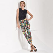 Robell Rose 09 – 7/8 ‘Jungle Print’ Cropped Jean 51630-54858-90